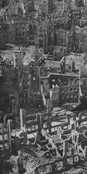 Dresden 1945 (27793 Bytes)